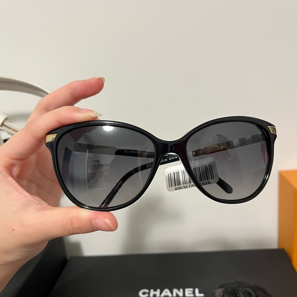 Burberry Sunglasses